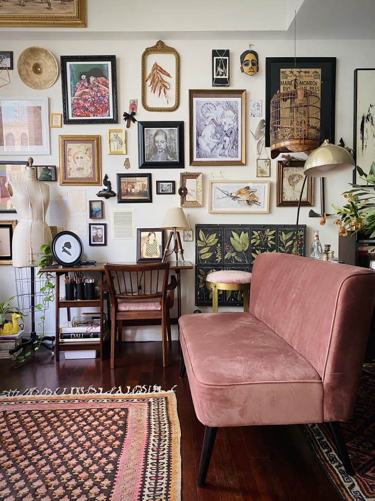 Picture of 650-Square-Foot Romantic, Lush Apartment With Secondhand Finds ...